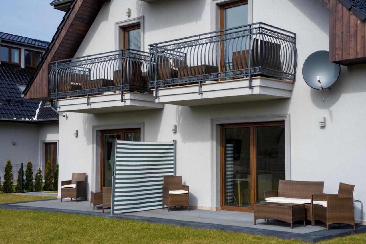 Aston Vila Apartments Dziwnow Bagian luar foto