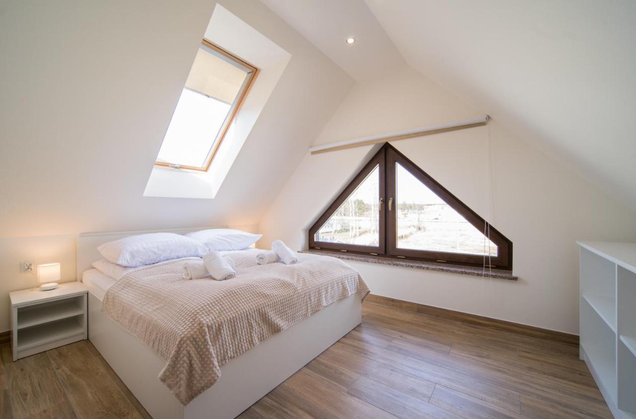 Aston Vila Apartments Dziwnow Bagian luar foto